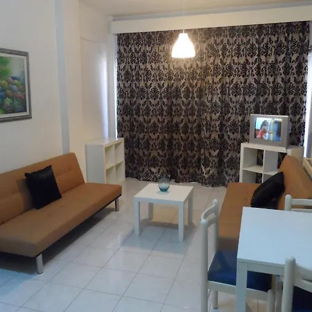 Geotanya Aparthotel 3*